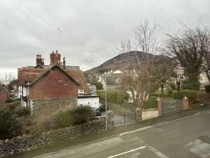 Photo 24- click for photo gallery